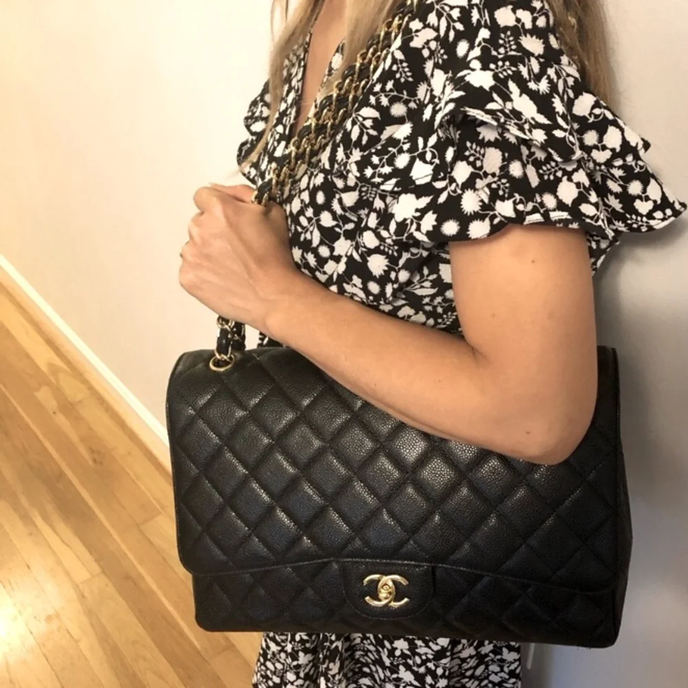 πβ¨ BEAUTIFUL β¨π XL CHANEL CAVIAR SINGLE FLAP GOLD HARDWARE JUMBO - Picture 4 of 16